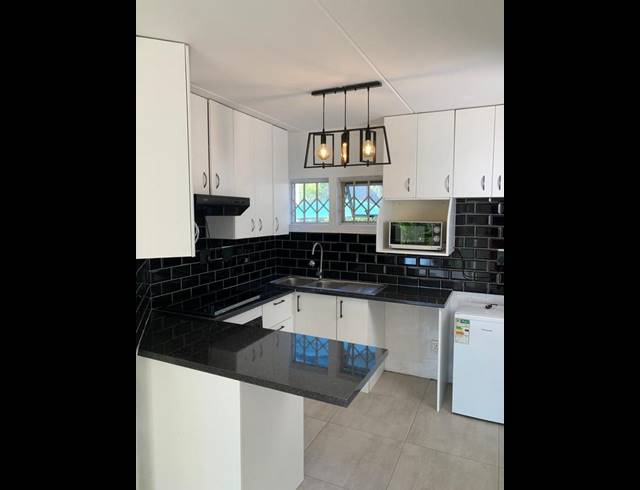 2 BEDROOM PROPERTY TO RENT IN RANDBURG CENTRAL